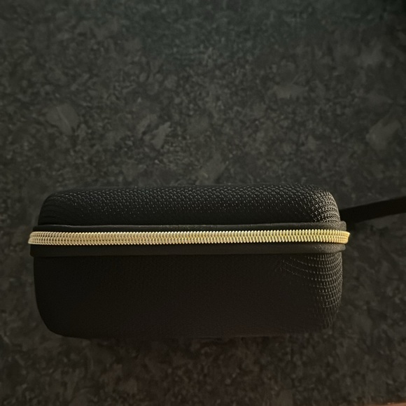 Meta Quest 2 Carrying Case - Review 2022 - PCMag Stralia